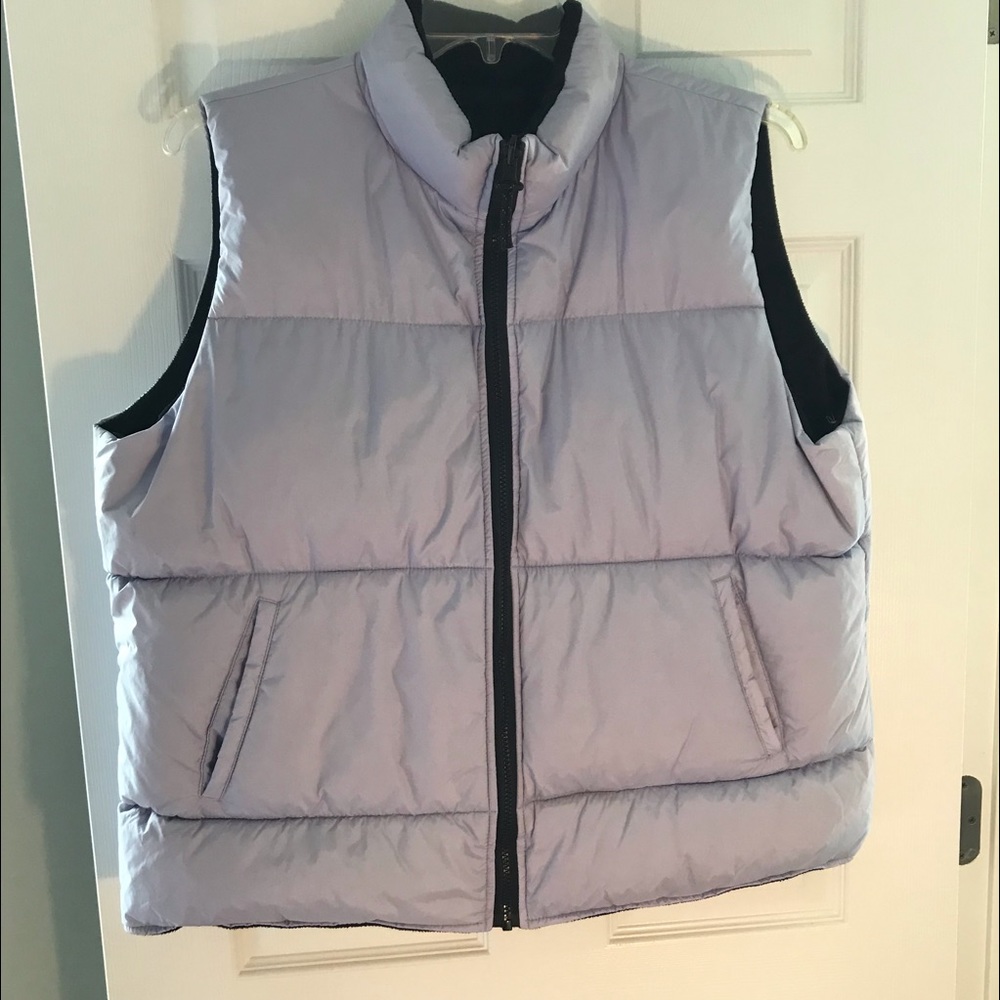 Light blue reversible fleece puffer vest. Size L.